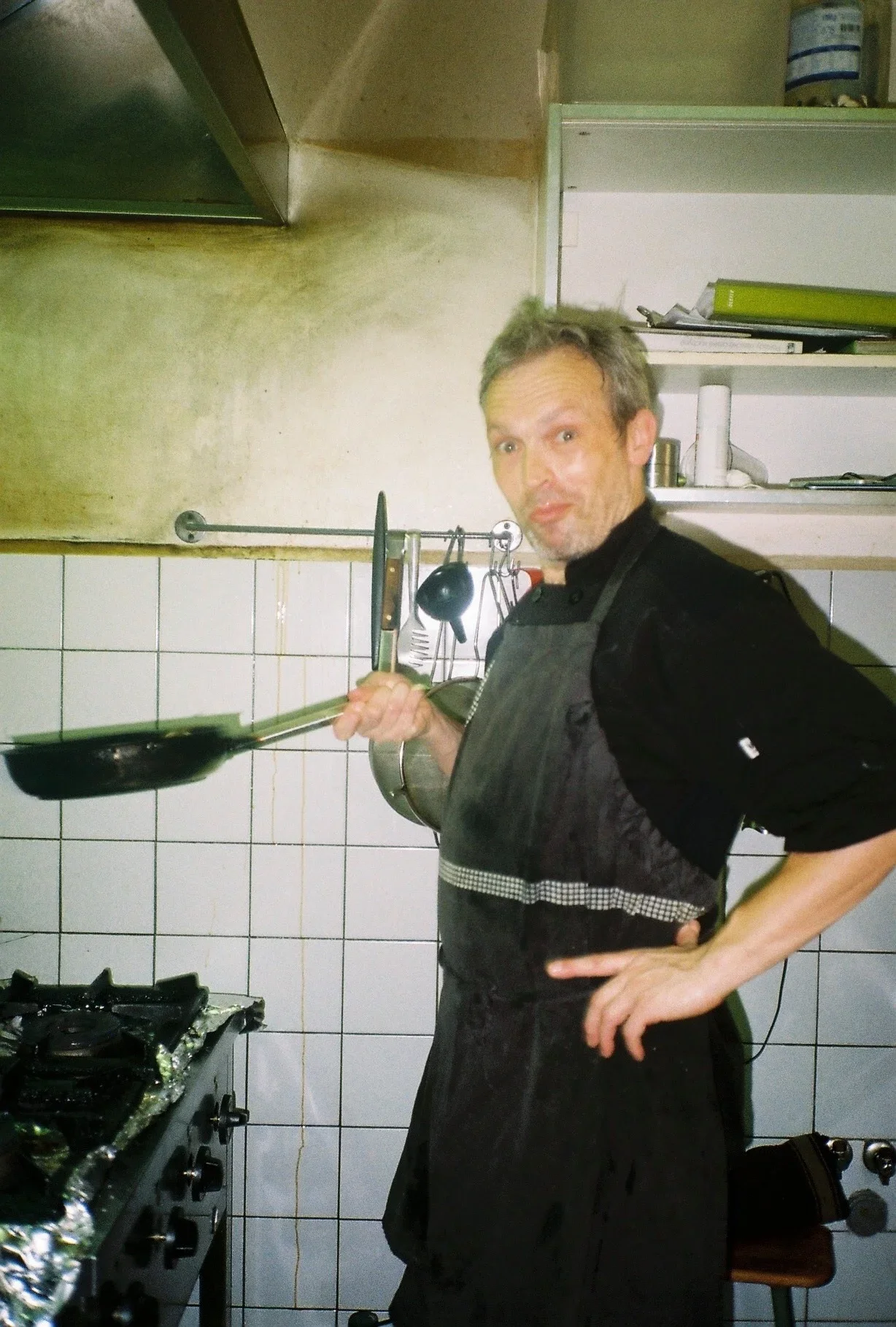 Maťo servíruje večeři
